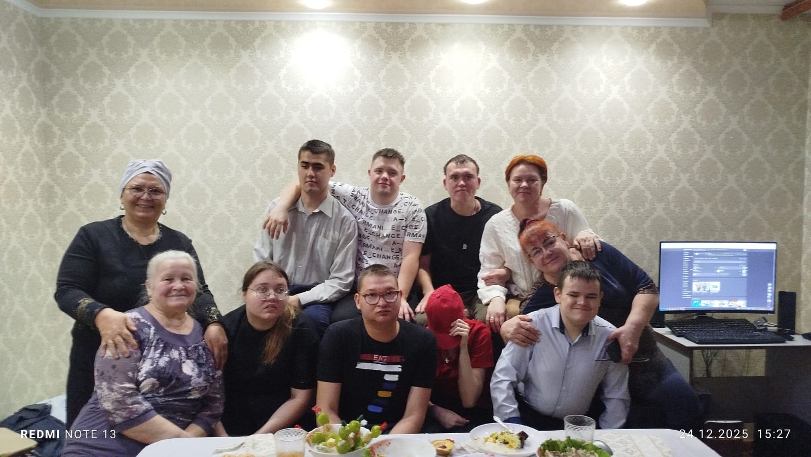 В нашем центре #делувремя, где мы заботимся о старших ребятах, уже давно сложилась добрая традиция – отмечать дни рождения.